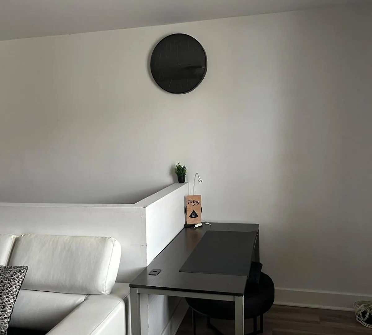 Elegant Et Cosy - 2 Chambres Bien Equipe Et Parking Gratuit Montreal 0*,  Canada